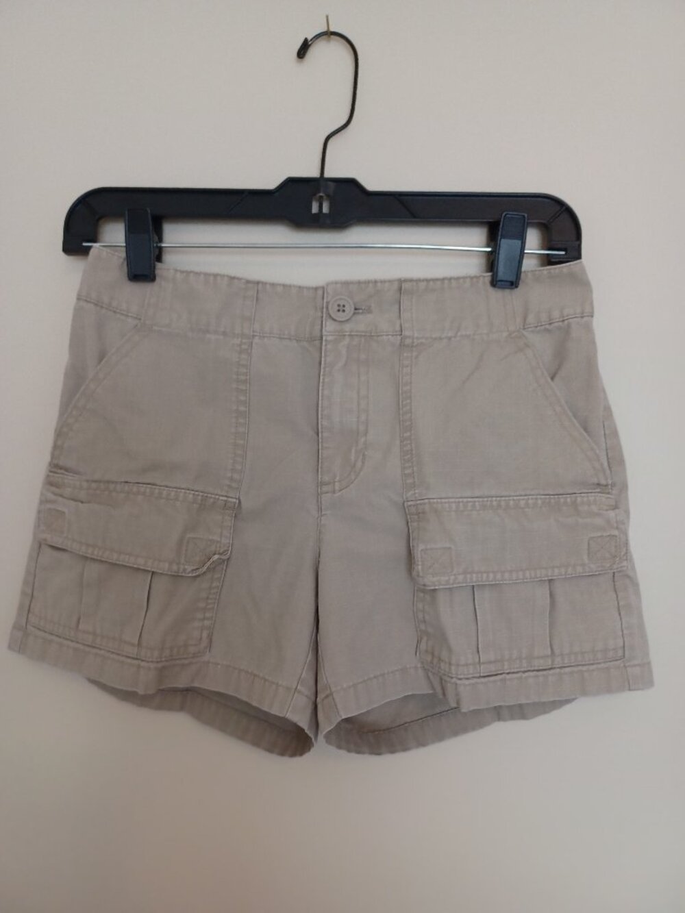 Gap Khaki Shorts, Size 1